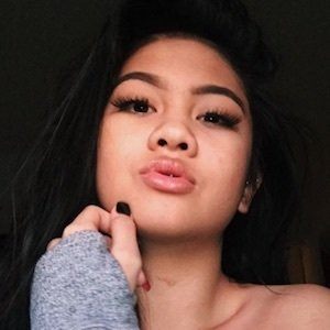 Carly Sarah, 23 (Instagram明星)