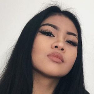 Carly Sarah, 23 (Instagram明星)