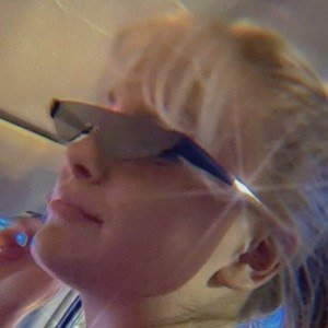 Carly Silberman, 21 (TikTok明星)