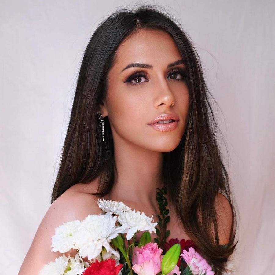 Caro Ambrosini, 27 (TikTok Star)