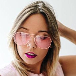 Carolina Bertola, 27 (Instagram Star)