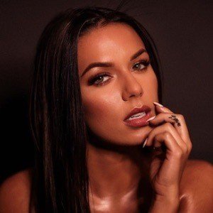 Carolina Duarte, 30 (Reality Star)