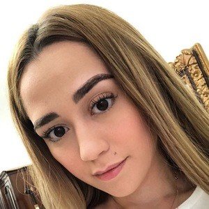 Carolina Ross, 28 (YouTube Star)