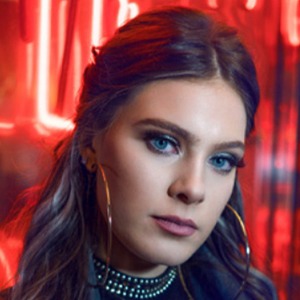 Caroline Roman, 24 (Pop Singer)