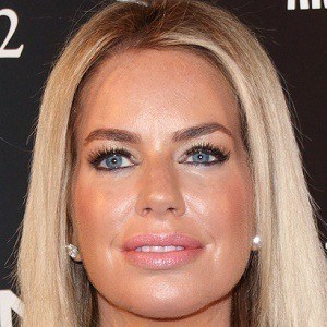 Caroline Stanbury image 3