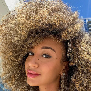 Caroline Viehweg, 27 (Reality-ster)