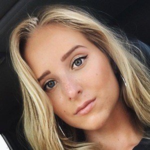 Caroline Zalog image 2