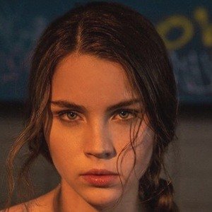 Carolynn Rowland image 7