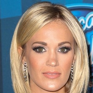 Carrie Underwood, 42 (乡村歌手)
