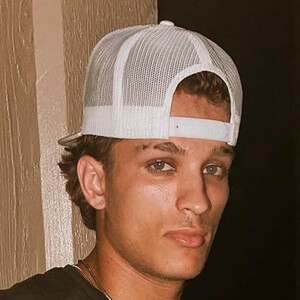 Carson Barry (TikTok Star) - Age, Birthday, Bio, Facts, Family, Net