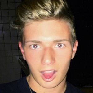 Casey Barker, 30 (YouTube Star)