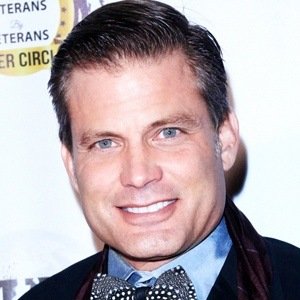 Casper Van Dien image 5