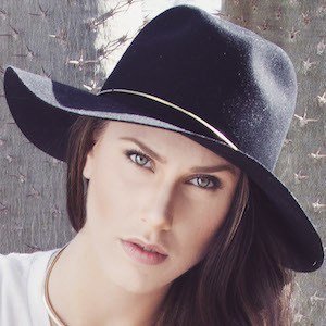 Cassandra Bankson image 3