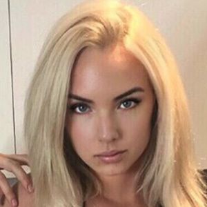 Cassaundra Kelly, 34 (Instagram明星)