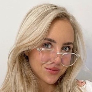 Cassidy Kmetz image 2