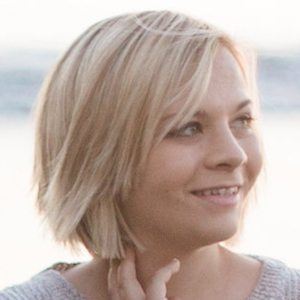 Cassie Hollister image 2