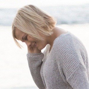 Cassie Hollister image 4