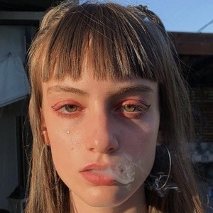 Catalina Buzzio, 21 (TikTok明星)