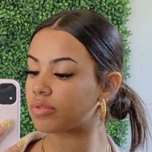 Catalina Torres, 23 (TikTok Star)