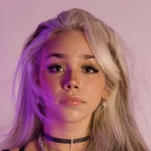 Catarina Dantas, 19 (TikTok明星)