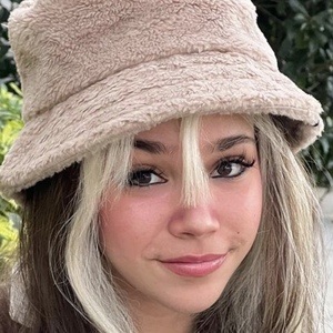 Catarina Dantas image 6