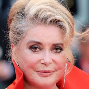 Catherine Deneuve image 6