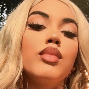 Cathy Almeida, 23 (TikTok Star)