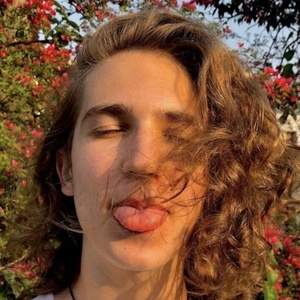 Cauê Gantus, 22 (TikTok-ster)