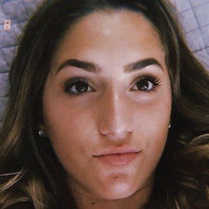 Cayla Vega, 24 (TikTok明星)