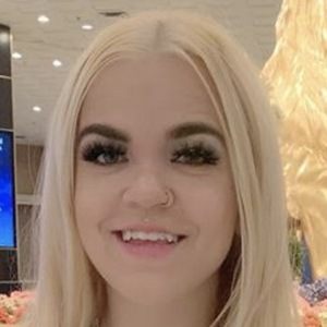 Caylea Woodbury, 30 (Reality Star)