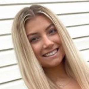 Cecilia Dalfonso, 21 (TikTok Star)