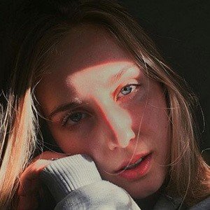 Celes Salas image 3