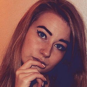 Celine Rae, 29 (Pop Singer)