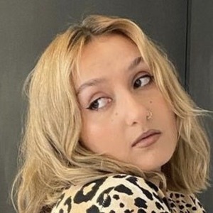 Celine Schumann, 23 (TikTok Star)