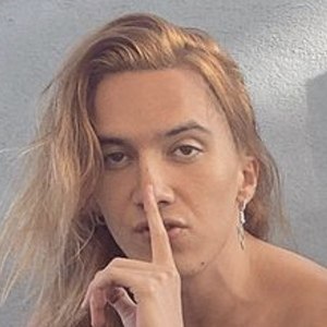 Celo Garza, 26 (Cantante de R&B)