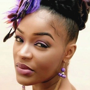 Chacha Eke, 38 (Actrice de cinéma)