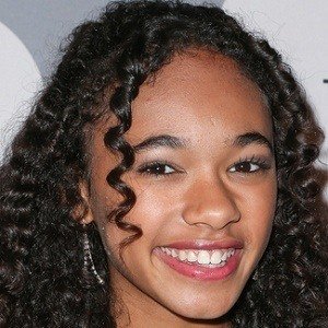 Chandler Kinney, 25 (TV Actress)