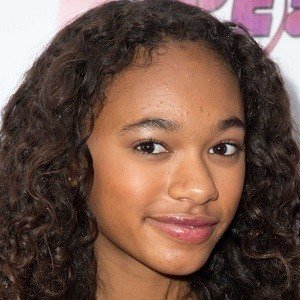 Chandler Kinney, 25 (TV Actress)