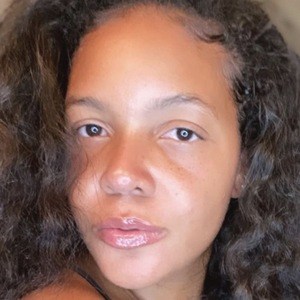 Chanel Thierry, 33 (Instagram-ster)