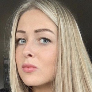 Chantal Fontein, 28 (TikTok Star)