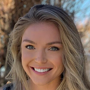 Chari Hawkins, 34 (Runner)