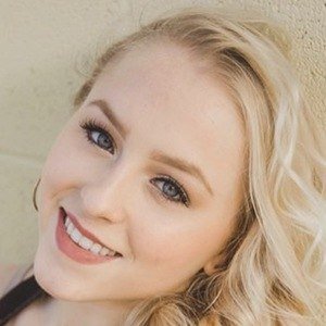 Charity Anderson, 25 (舞蹈家)