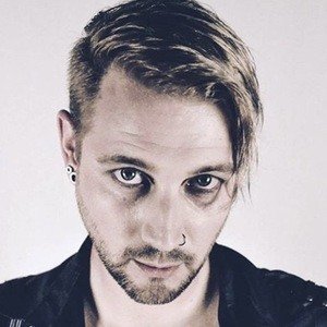 Charlee Conley, 39 (Bassista)