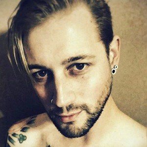 Charlee Conley, 39 (Bassiste)