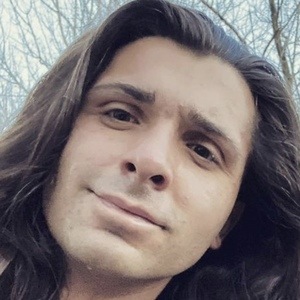 Charles Peralo, 31 (TikTok明星)