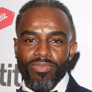 Charles Venn, 50 (電視演員)