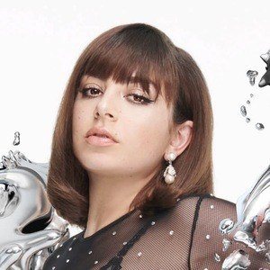 Charli XCX, 33 (Поп-певец)