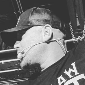 Charlie Kingery, 37 (TikTok明星)