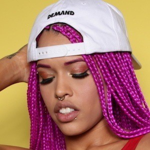 Charlie Pearl image 3