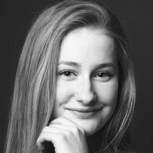 Charlotte Arts, 24 (TikTok Star)